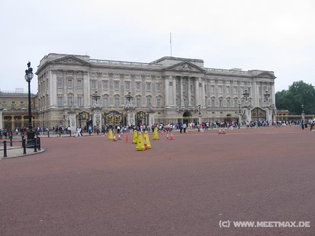 493 Buckingham Palace