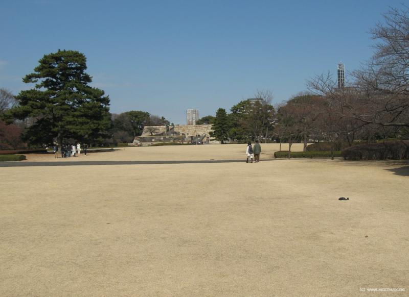 1172_Imperial_Palace_garden