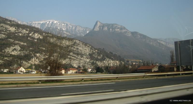 7001_Road_to_Grenoble