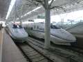 9034_Chinese_fast_trains_at_Nanjing