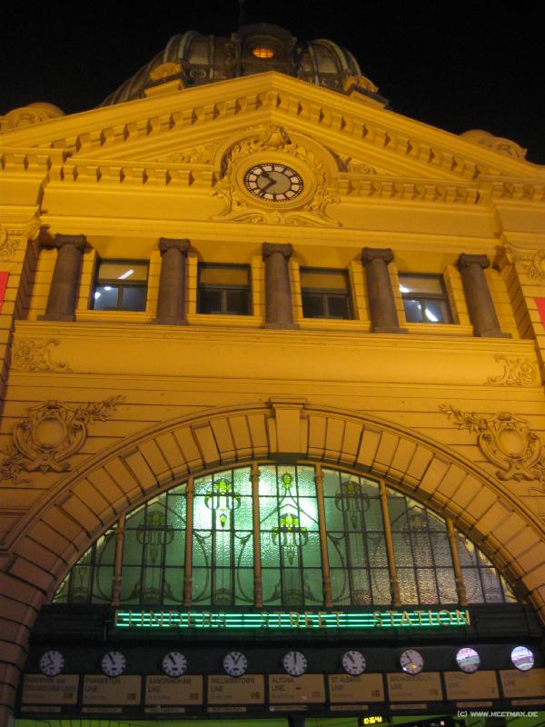 6381_Flinders_Street_Station